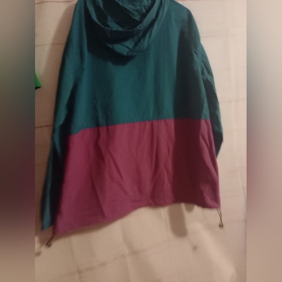 Colorblock Windbreaker Jacket - Picture 4 of 7